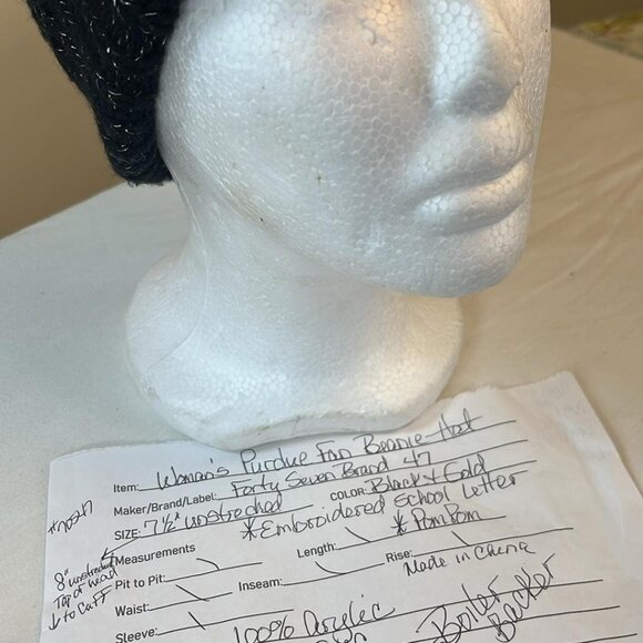 Purdue University Ladies Hat Cap Toboggin College Football FAN Thick Wa - Picture 2 of 7